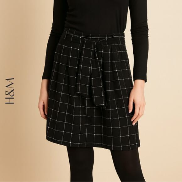 H&M Black & White Windowpane Paperbag Skirt, 2, NWOT! - Picture 1 of 8